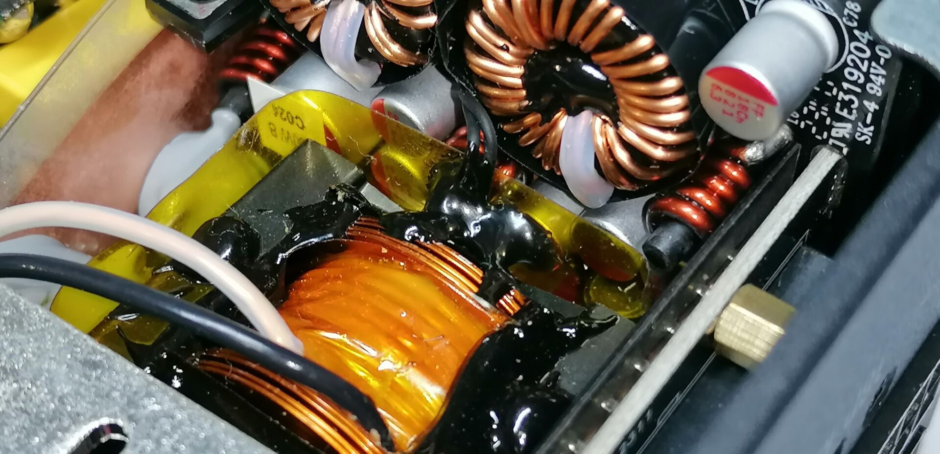 Cooler Master V850 SFX Gold